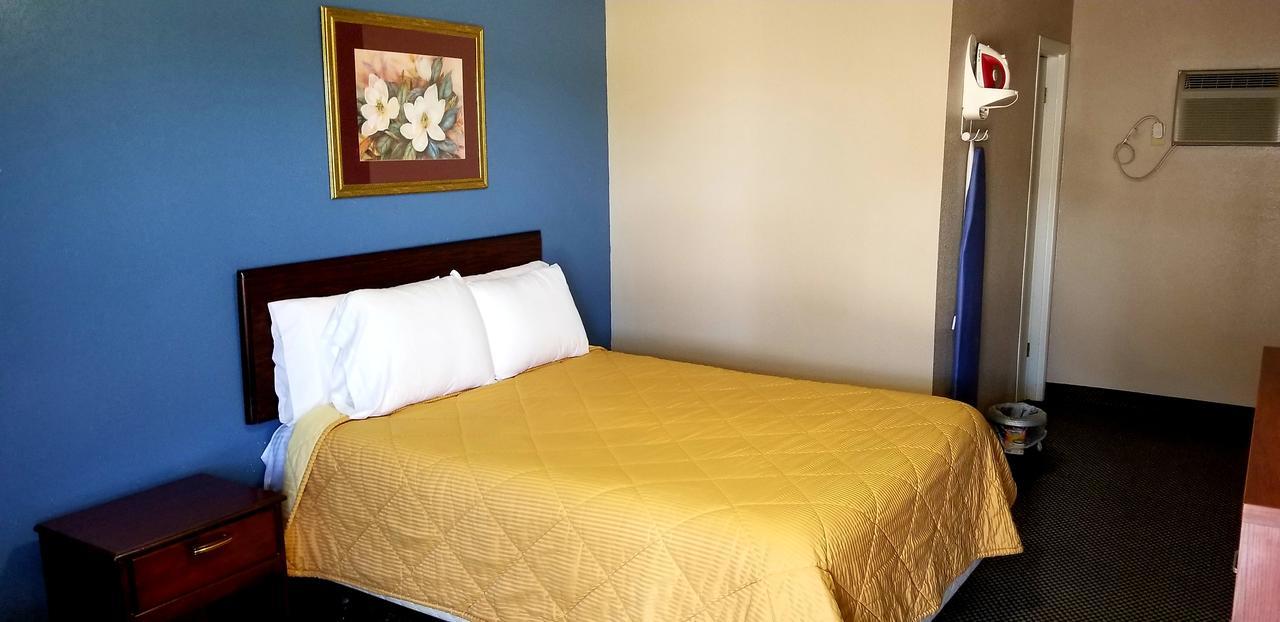 Continental Inn & Suites Conway Exterior photo